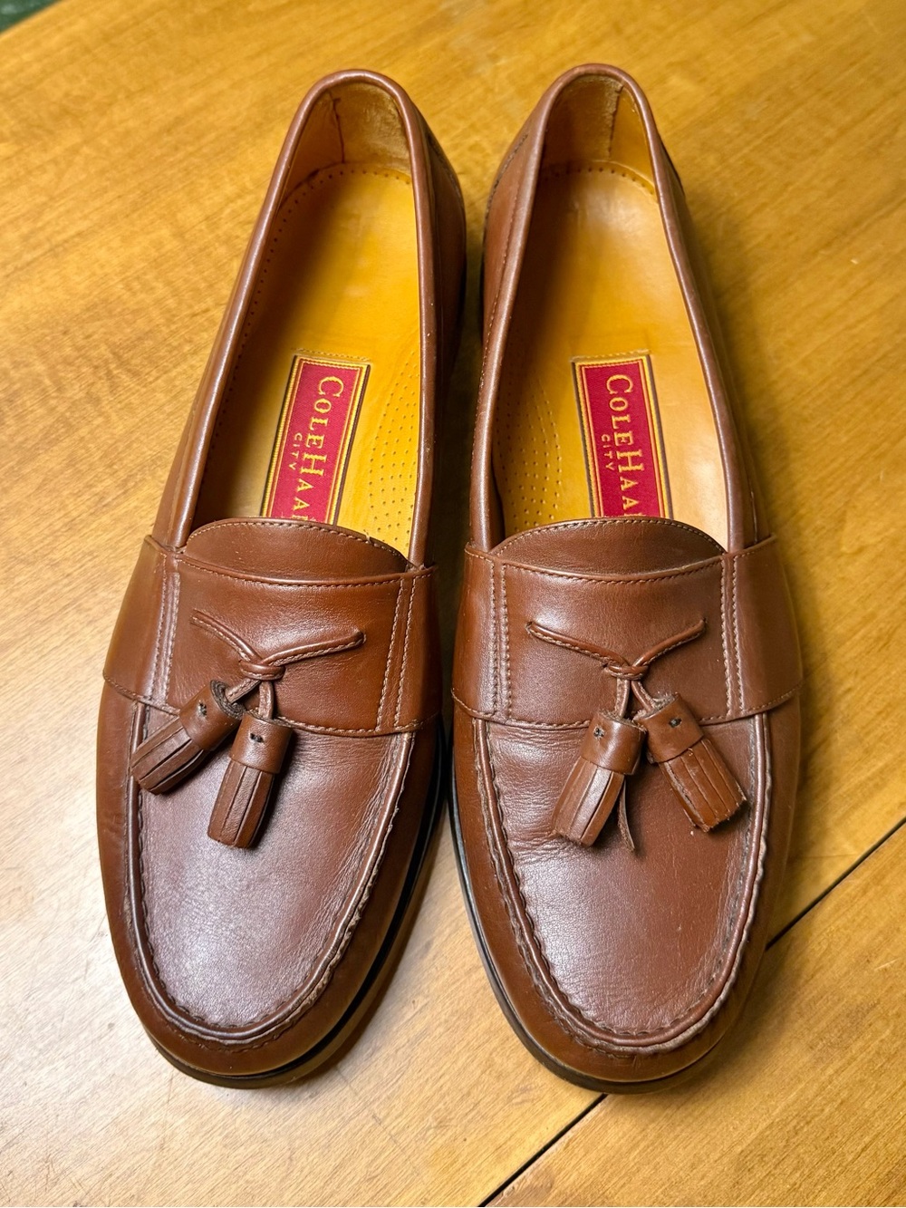 Cole Haan Men’s Chestnut Brown Leather Tassel Loafers size 9.5
